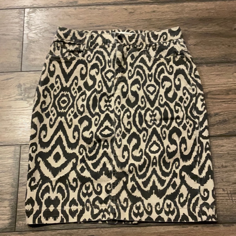 Jones New York Skirt